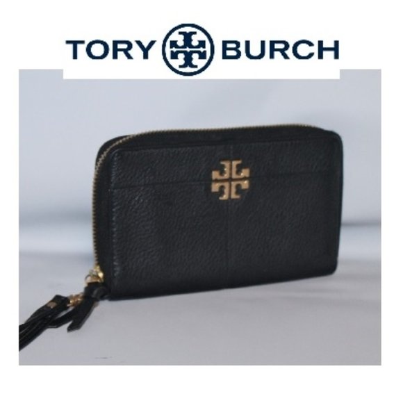 Tory Burch Handbags - Mint Tory Burch Pebbled Leather Wallet w Wrist Strap Wristlet